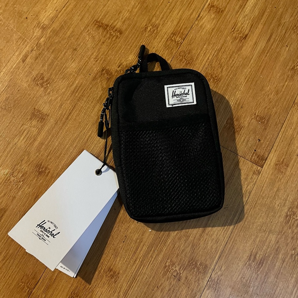 Herschel Sinclair crossbody